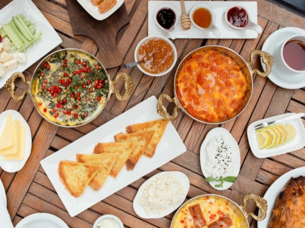 A Culinary Tour of Azerbaijan: Must-Try Dishes and Delights